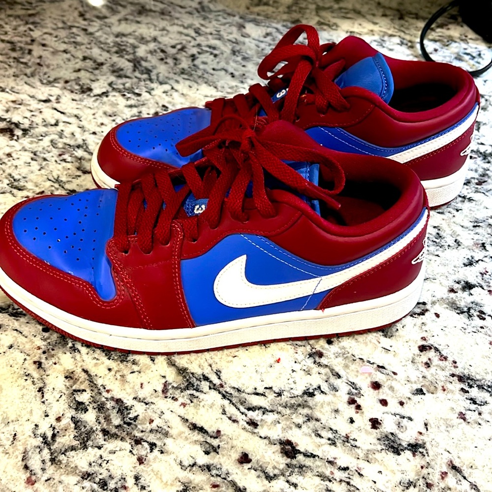 Jordan one low excellent condition
